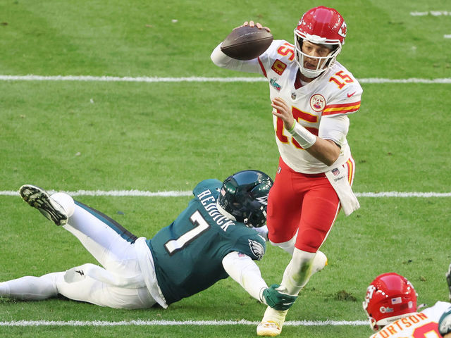 Chiefs to wear white and Eagles to wear green at SB LVII, can KC