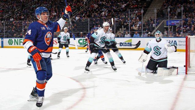 ELMONT, NEW YORK - FEBRUARY 07: Bo Horvat #14 of the New York Islanders scores his first goal with the team against the Seattle Kraken at 5:08 of the second period at UBS Arena on February 07, 2023 in Elmont, New York.