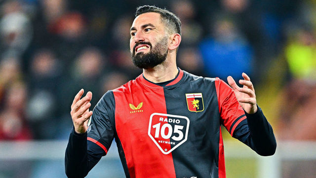 GENOA, ITALY - FEBRUARY 10: Massimo Coda of Genoa reacts with disappointment during the Serie B match between Genoa CFC v Palermo at Stadio Luigi Ferraris on February 10, 2023 in Genoa, Italy.