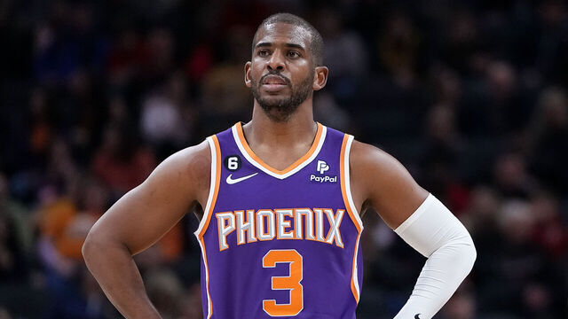 INDIANAPOLIS, INDIANA - FEBRUARY 10: Chris Paul #3 of the Phoenix Suns looks on in the second quarter against the Indiana Pacers at Gainbridge Fieldhouse on February 10, 2023 in Indianapolis, Indiana.