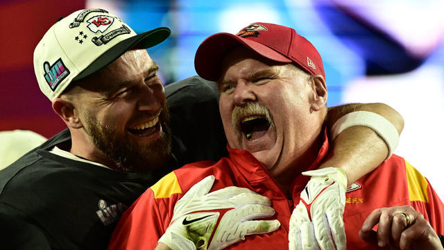 Football: Super Bowl LVII: Kansas City Chiefs head coach Andy Reid and Travis Kelce (87) in action, celebrate after defeating the Philadelphia Eagles at State Farm Stadium. Glendale, AZ 2/12/2023 CREDIT: Kohjiro Kinno (Set Number: X164304 TK1)