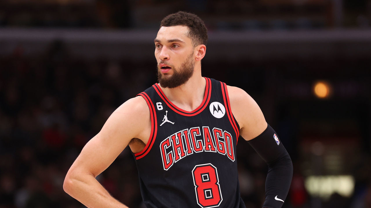 CHICAGO, ILLINOIS - FEBRUARY 16: Zach LaVine #8 of the Chicago Bulls looks on against the Milwaukee Bucks during the first half at United Center on February 16, 2023 in Chicago, Illinois.