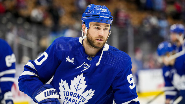 TORONTO, ON - FEBRUARY 18: Ryan OReilly #90 of the Toronto Maple Leafs warms up before facing the Montreal Canadiens at the Scotiabank Arena on February 18, 2023 in Toronto, Ontario, Canada.