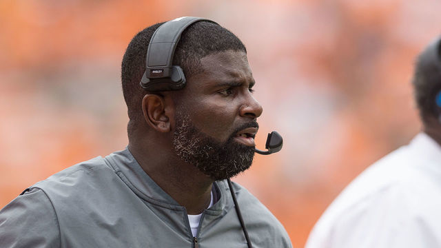KNOXVILLE, TN - SEPTEMBER 14: Tennessee Volunteers defensive coordinator Derrick Ansley coaching during a college football game between the Tennessee Volunteers and Chattanooga Mocs on September 14, 2019, at Neyland Stadium in Knoxville, TN.