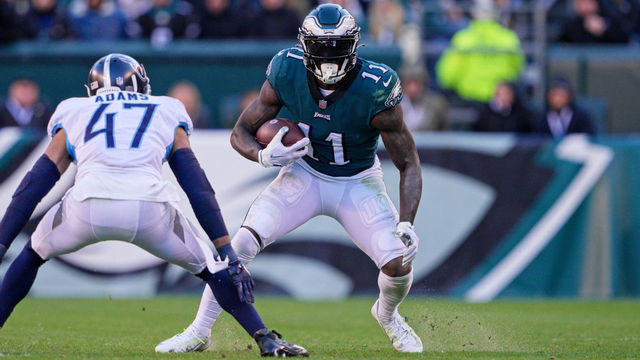 PHILADELPHIA, PA - DECEMBER 04: Philadelphia Eagles wide receiver A.J. Brown (11) runs after a reception during the game between the Tennessee Titans and the Philadelphia Eagles on December 4, 2022 at Lincoln Financial Field in Philadelphia, PA.