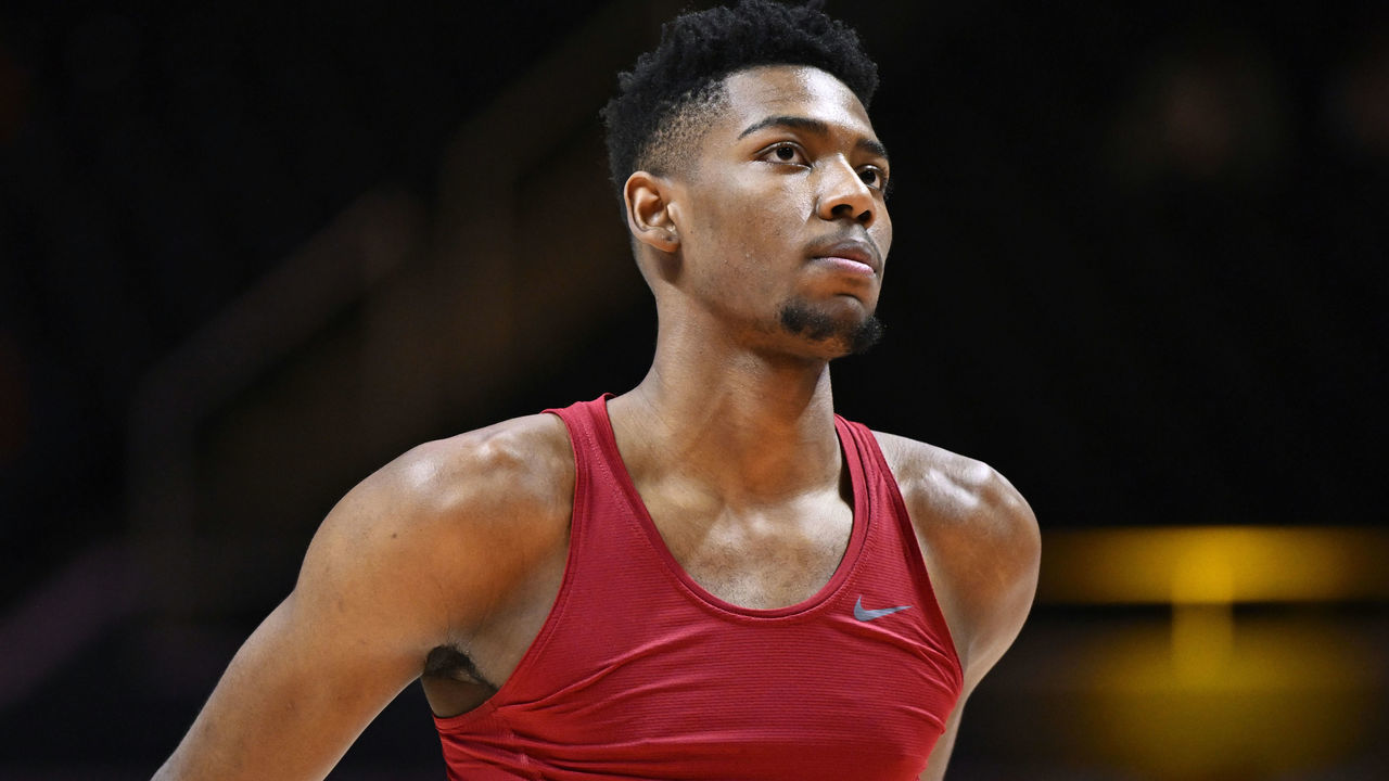 KNOXVILLE, TENNESSEE - FEBRUARY 15: Brandon Miller #24 of the Alabama Crimson Tide stands on the court during warm ups before their game against the Tennessee Volunteers at Thompson-Boling Arena on February 15, 2023 in Knoxville, Tennessee.