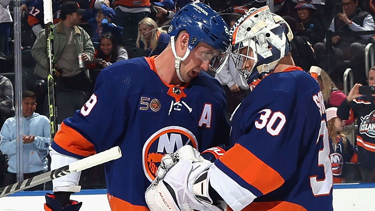 Holmstrom, Sorokin lead Islanders to 2-1 win vs. Jets