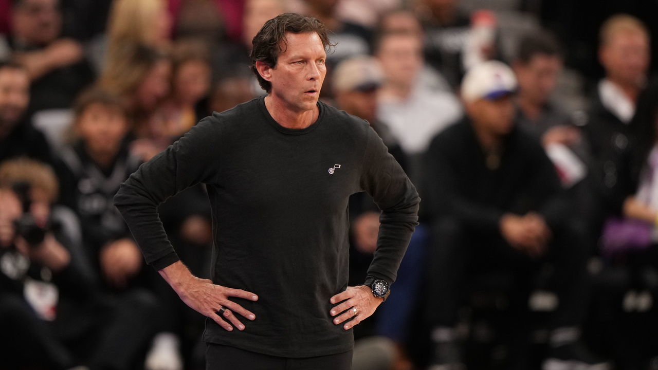 SAN ANTONIO, TX - MARCH 11: Head Coach Quin Snyder of the Utah Jazz looks on during the game against the San Antonio Spurs on March 11, 2022 at the AT&T Center in San Antonio, Texas. Mandatory Copyright Notice: Copyright 2022 NBAE (Photos by Darren Carroll/NBAE via Getty Images)