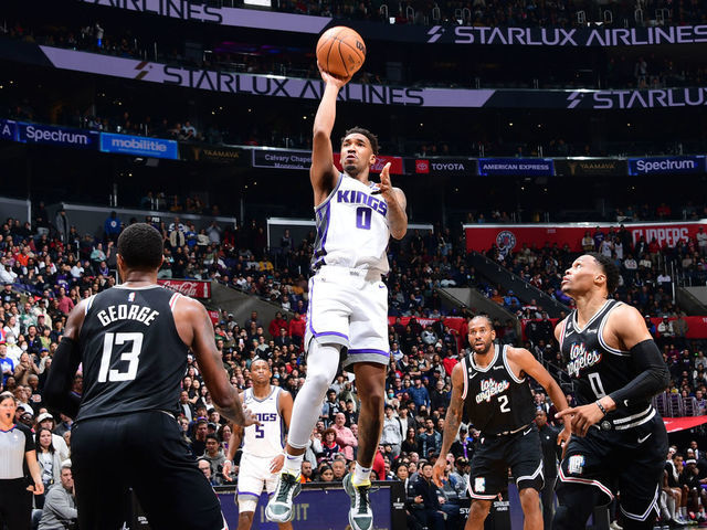 LOS ANGELES, CA - FEBRUARY 24: Malik Monk #0 of the Sacramento Kings shoots the ball during the game against the LA Clippers on February 24, 2023 at Crypto.Com Arena in Los Angeles, California. NOTE TO USER: User expressly acknowledges and agrees that, by downloading and/or using this Photograph, user is consenting to the terms and conditions of the Getty Images License Agreement. Mandatory Copyright Notice: Copyright 2023 NBAE