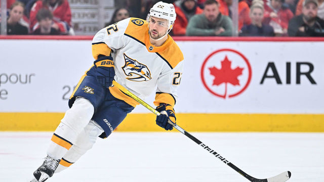 MONTREAL, CANADA - JANUARY 12: Nino Niederreiter #22 of the Nashville Predators skates during the first period against the Montreal Canadiens at Centre Bell on January 12, 2023 in Montreal, Quebec, Canada. The Montreal Canadiens defeated the Nashville Predators 4-3.
