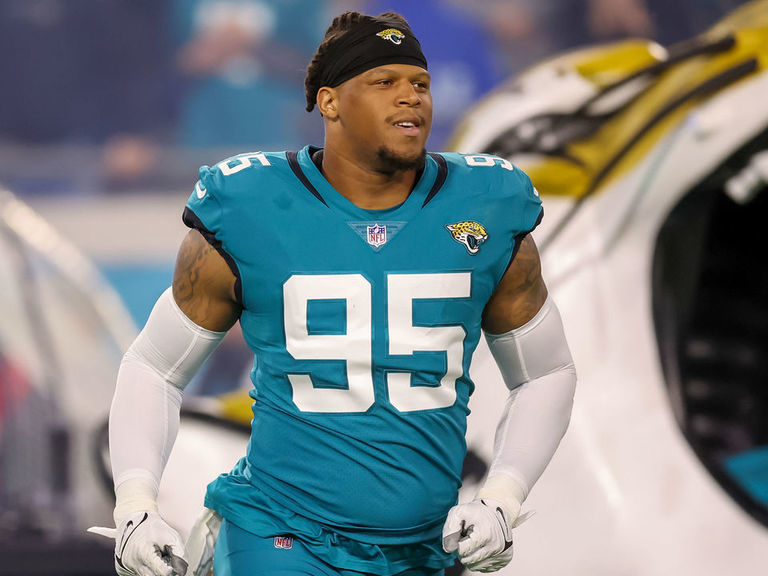 Jaguars re-sign defensive lineman Robertson-Harris, running back Hasty