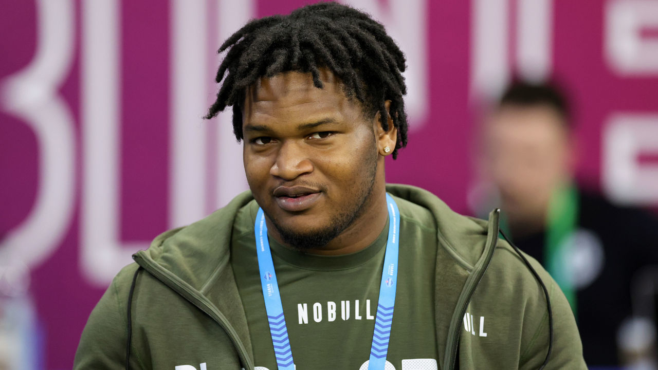 INDIANAPOLIS, INDIANA - MARCH 02: Jalen Carter of Georgia looks on during the NFL Combine at Lucas Oil Stadium on March 02, 2023 in Indianapolis, Indiana.