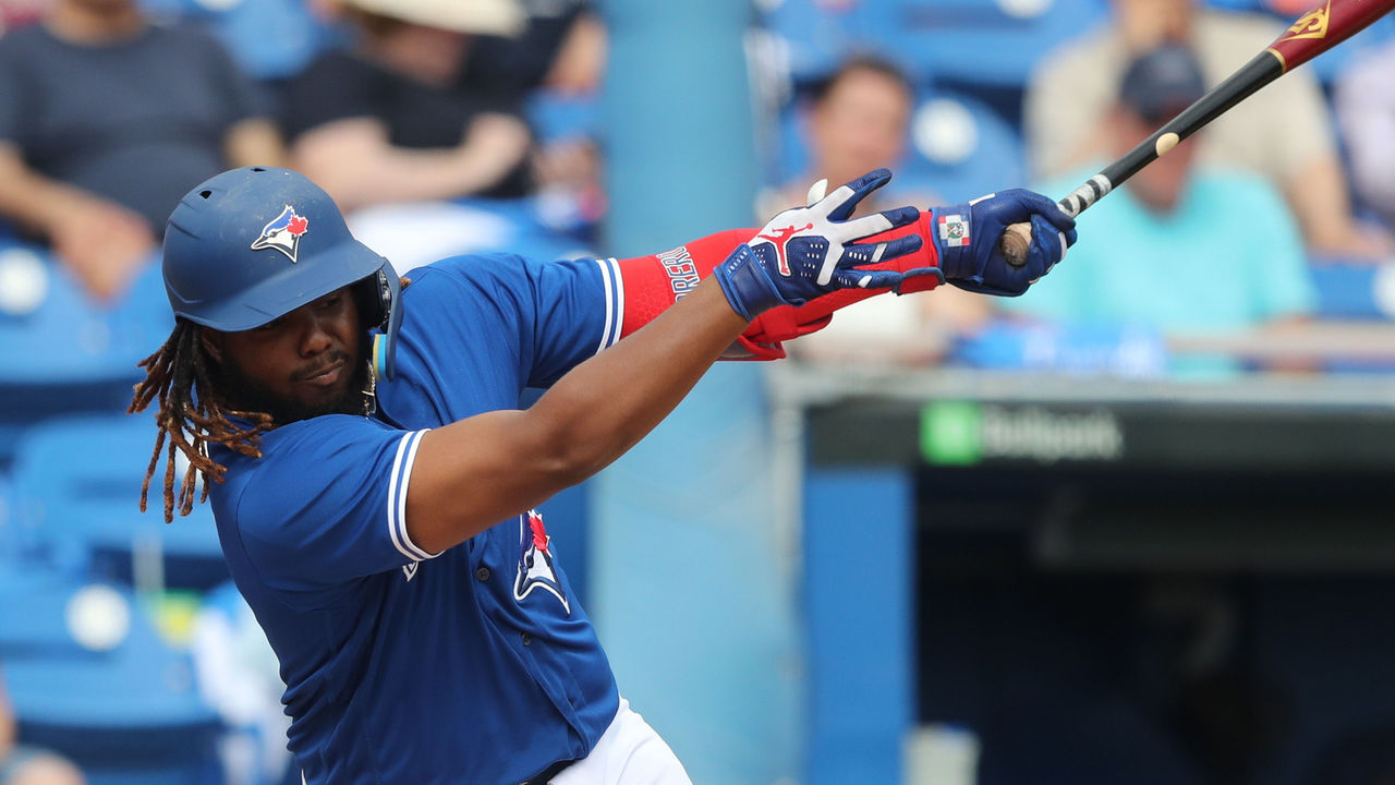 Vladimir Guerrero Jr. goes deep in Jays spring opener win