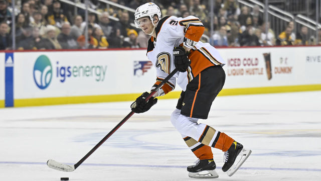 PITTSBURGH, PA - JANUARY 16: Anaheim Ducks Defenseman John Klingberg (3) handles the puck during the second period in the NHL game between the Pittsburgh Penguins and the Anaheim Ducks on January 16, 2023, at PPG Paints Arena in Pittsburgh, PA.