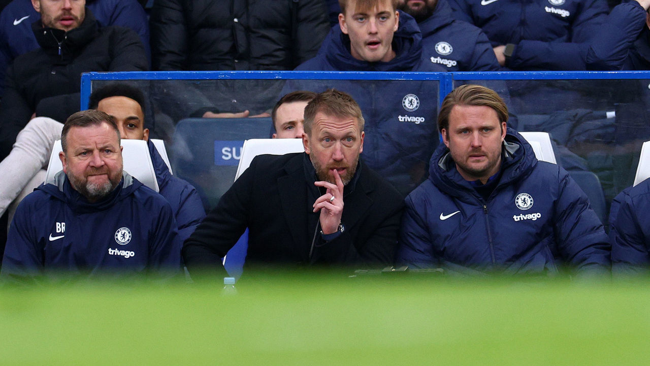 LONDON, ENGLAND - MARCH 04: Graham Potter, Manager of Chelsea, looks on during the Premier League match between Chelsea FC and Leeds United at Stamford Bridge on March 04, 2023 in London, England.