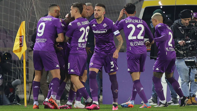 FLORENCE, ITALY - MARCH 04: Nicolas Gonzalez of ACF Fiorentina celebrates after scoring the opening goal during the Serie A match between ACF Fiorentina and AC MIlan at Stadio Artemio Franchi on March 4, 2023 in Florence, Italy.