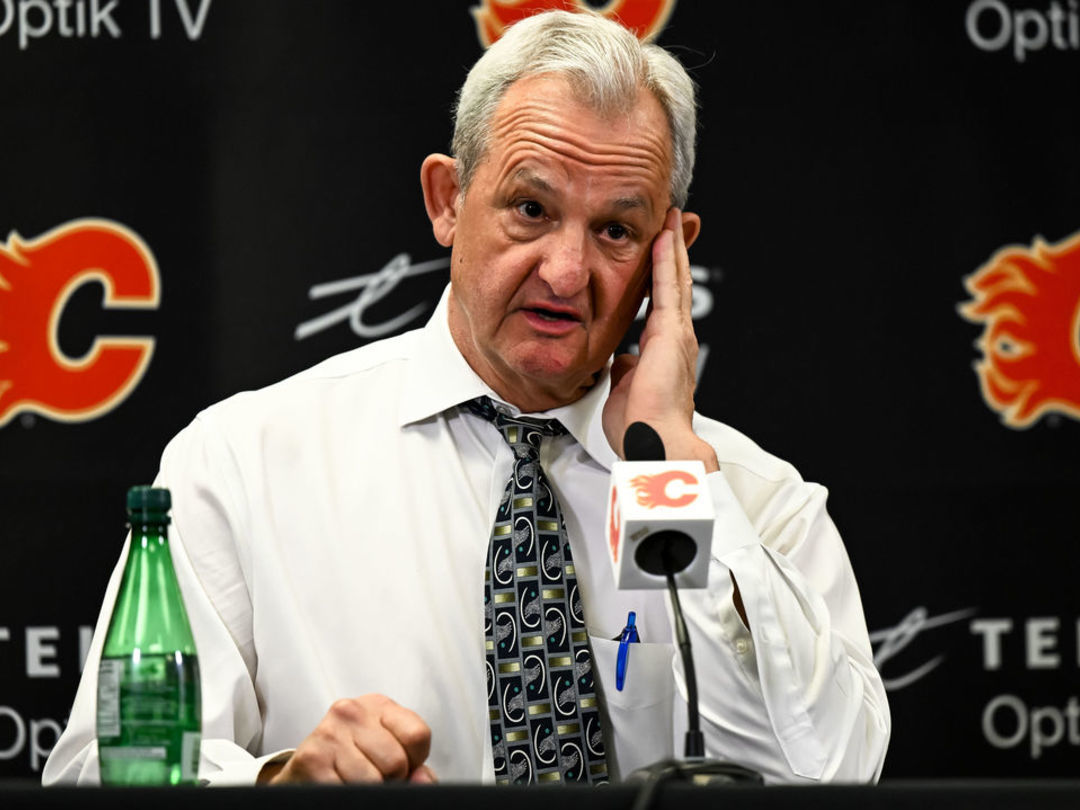 Sutter sides with angry Flames fans after 5th straight loss: 'I'd boo, too'