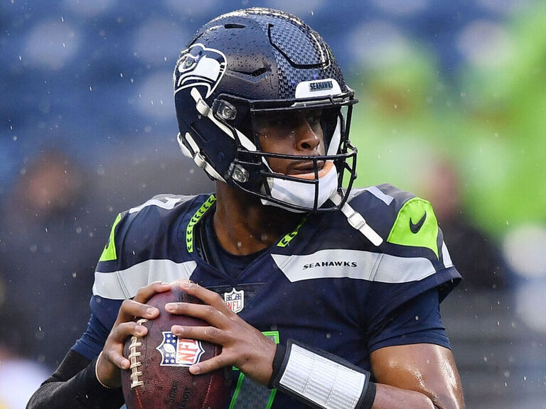 Geno Smith gets three-year, $105 million deal from Seahawks