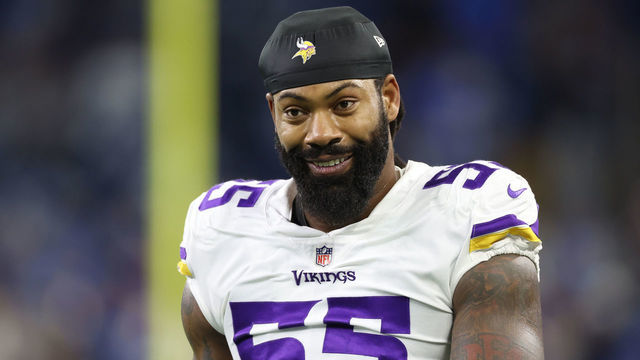 DETROIT, MICHIGAN - DECEMBER 11: Za'Darius Smith #55 of the Minnesota Vikings looks on prior to the game against the Detroit Lions at Ford Field on December 11, 2022 in Detroit, Michigan.
