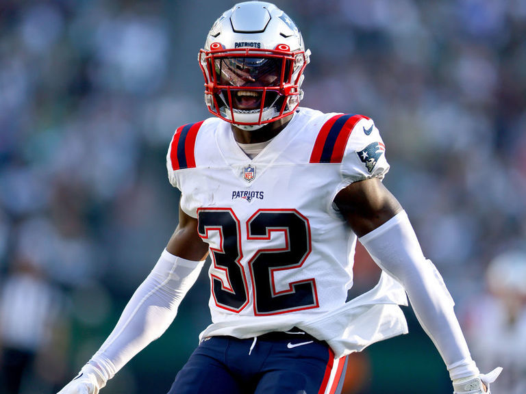 Patriots' Devin McCourty retires after 13 NFL seasons