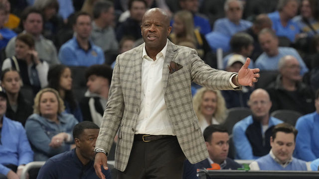 MILWAUKEE, WISCONSIN - MARCH 04: Head coach Mike Anderson of the St. John's Red Storm reacts in the first half against the Marquette Golden Eagles at Fiserv Forum on March 04, 2023 in Milwaukee, Wisconsin.