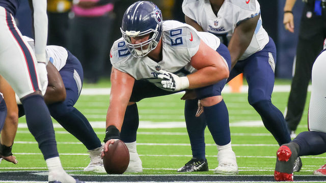 HOUSTON, TX - OCTOBER 30: Tennessee Titans center Ben Jones (60) waits for the call to snap the ball in the third quarter during the NFL game between the Tennessee Titans and Houston Texans on October 30, 2022 at NRG Stadium in Houston, Texas.