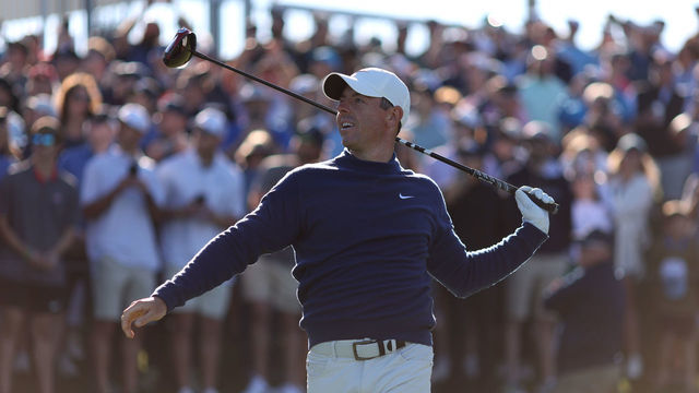 PONTE VEDRA BEACH, FLORIDA - MARCH 11: Rory McIlroy of Northern Ireland reacts to his shot from the 18th tee during the continuation of the weather delayed second round of THE PLAYERS Championship on THE PLAYERS Stadium Course at TPC Sawgrass on March 11, 2023 in Ponte Vedra Beach, Florida.