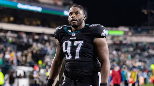 PHILADELPHIA, PA - NOVEMBER 27: Philadelphia Eagles defensive tackle Javon Hargrave (97) exits the field after the National Football League game between the Green Bay Packers and Philadelphia Eagles on November 27, 2022 at Lincoln Financial Field in Philadelphia, PA
