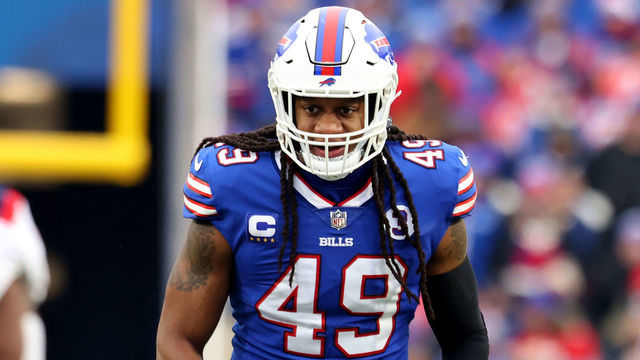 ORCHARD PARK, NEW YORK - JANUARY 08: Tremaine Edmunds #49 of the Buffalo Bills lines up during the first quarter against the New England Patriots at Highmark Stadium on January 08, 2023 in Orchard Park, New York.