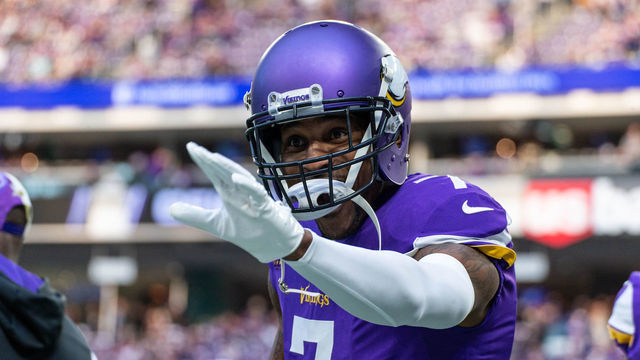 MINNEAPOLIS, MN - JANUARY 15: Minnesota Vikings cornerback Patrick Peterson (7) looks on before the NFL game between the New York Giants and Minnesota Vikings on January 15th, 2023, at U.S. Bank Stadium in Minneapolis, MN.
