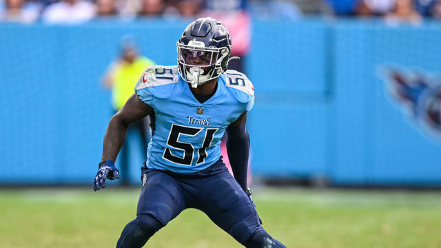NASHVILLE, TN - OCTOBER 23: Tennessee Titans linebacker David Long Jr. (51) prepares to defend during the Tennessee Titans game versus the Indianapolis Colts on October 23, 2022, at Nissan Stadium in Nashville, TN.