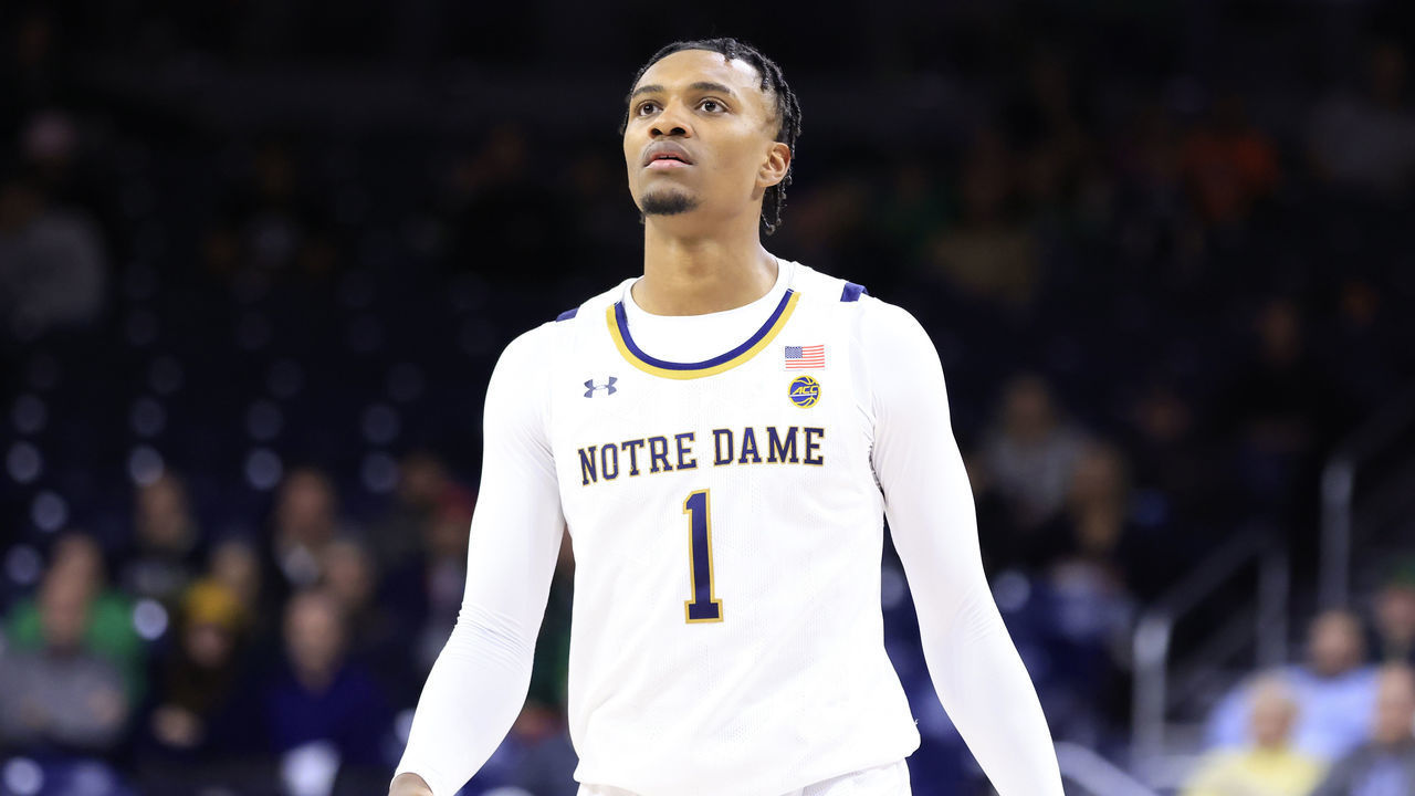 SOUTH BEND, INDIANA - JANUARY 21: J.J. Starling #1 of the Notre Dame Fighting Irish looks on in the game against the Boston College Eagles at Joyce Center on January 21, 2023 in South Bend, Indiana.