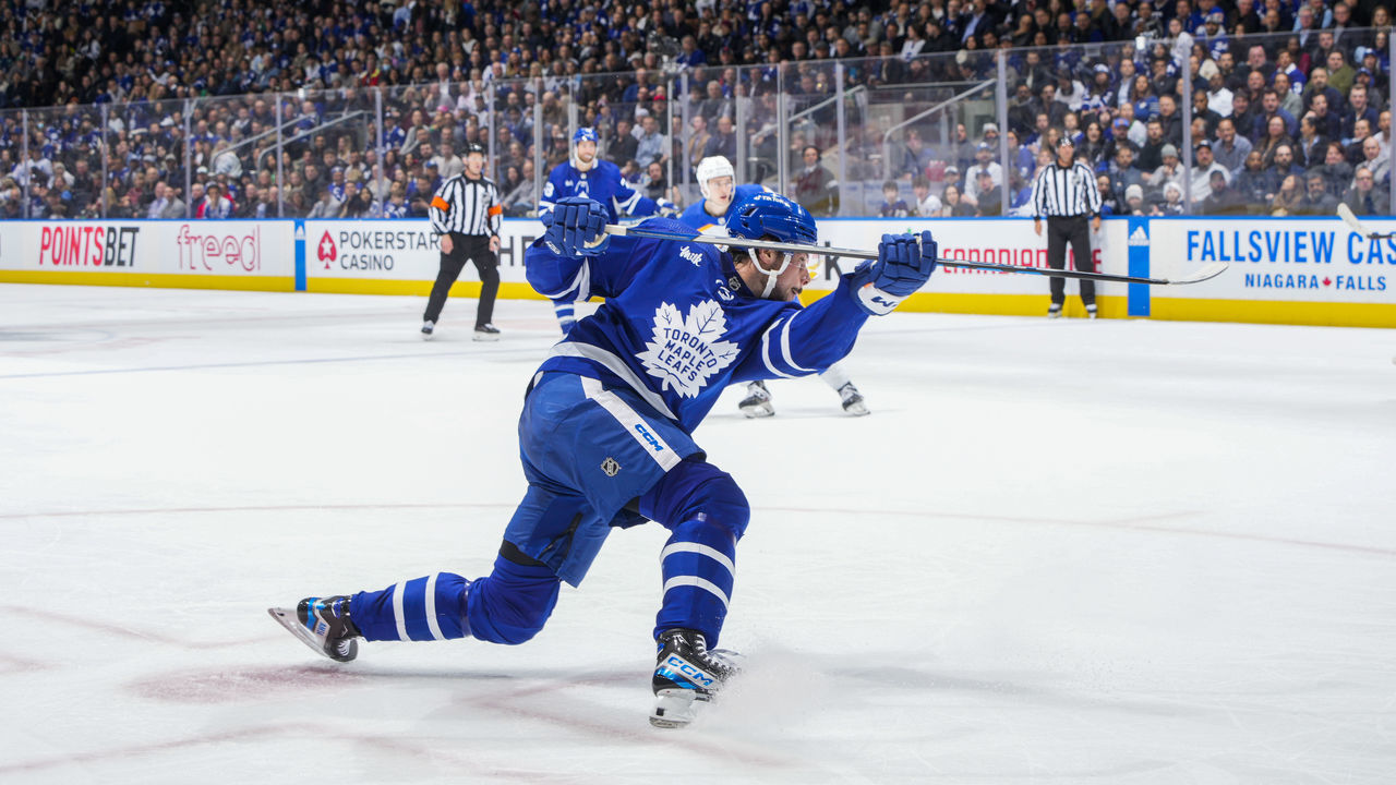 TORONTO, ON - MARCH 13: Auston Matthews #34 of the Toronto Maple Leafs shoots against the Buffalo Sabres during the first period at the Scotiabank Arena on March 13, 2023 in Toronto, Ontario, Canada.