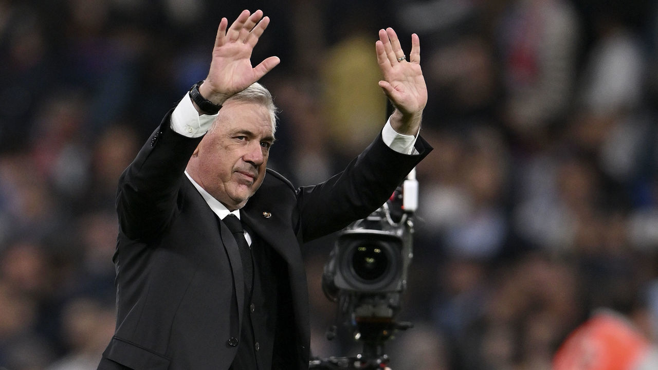 MADRID, SPAIN - MARCH 15: Carlo Ancelotti, Head Coach of Real Madrid waves to the fans after the UEFA Champions League round of 16 leg two match between Real Madrid and Liverpool FC at Estadio Santiago Bernabeu on March 15, 2023 in Madrid, Spain.