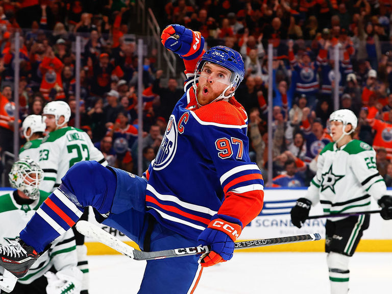 McDavid Scores NHL-leading 57th Goal, Oilers Beat Stars | TheScore.com