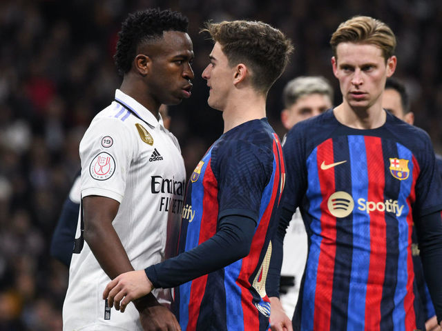 How Barcelona and Madrid stack up ahead of decisive El Clasico | theScore.com