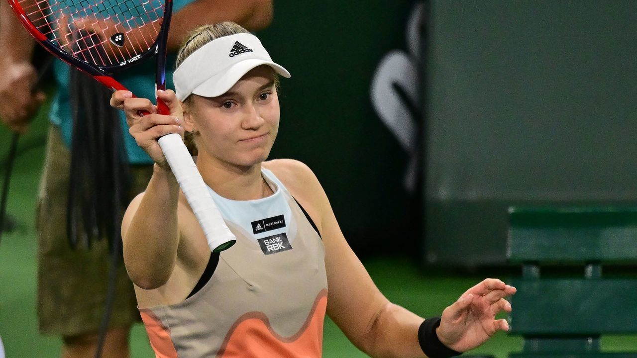 Kazakhstan's Elena Rybakina celebrates victory over World number one Poland's Iga Swiatek in their semifinal match at the 2023 WTA Indian Wells Open on March 17, 2023 in Indian Wells, California.
