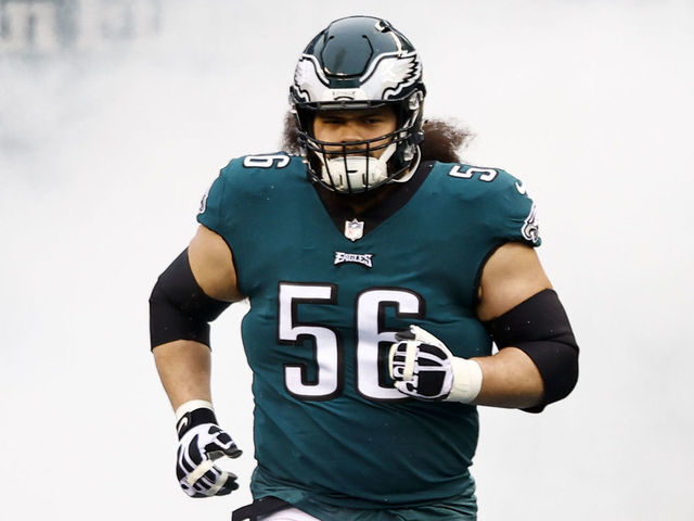 Report: Steelers agree to 3-year deal with Eagles right guard Isaac Seumalo