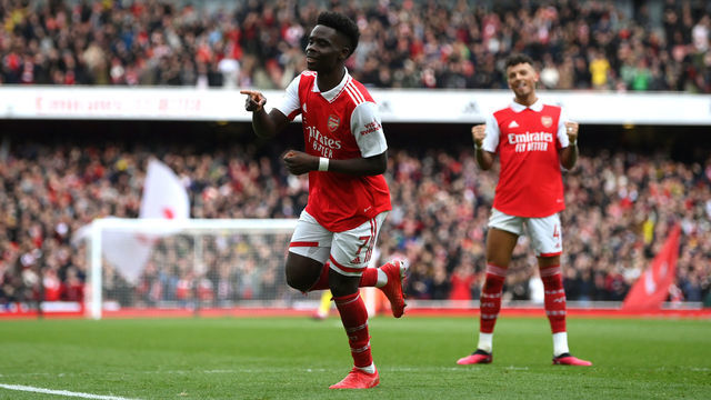 LONDON, ENGLAND - MARCH 19: Bukayo Saka of Arsenal celebrates after scoring the team's second goal during the Premier League match between Arsenal FC and Crystal Palace at Emirates Stadium on March 19, 2023 in London, England.