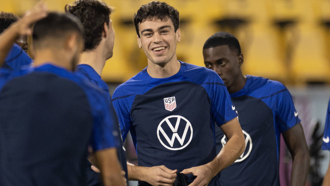 DOHA, QATAR - DECEMBER 1: Gio Reyna of the United States during a training session at Al-Gharafa SC Stadium on December 1, 2022 in Doha, Qatar.