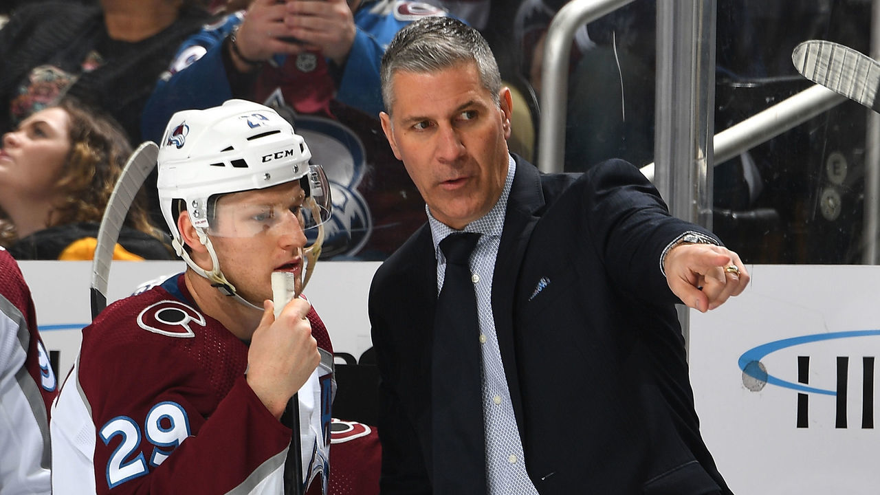 PITTSBURGH, PA - FEBRUARY 07: Head coach Jared Bednar talks with Nathan MacKinnon #29 of the Colorado Avalanche during the game against the Pittsburgh Penguins at PPG PAINTS Arena on February 7, 2023 in Pittsburgh, Pennsylvania.