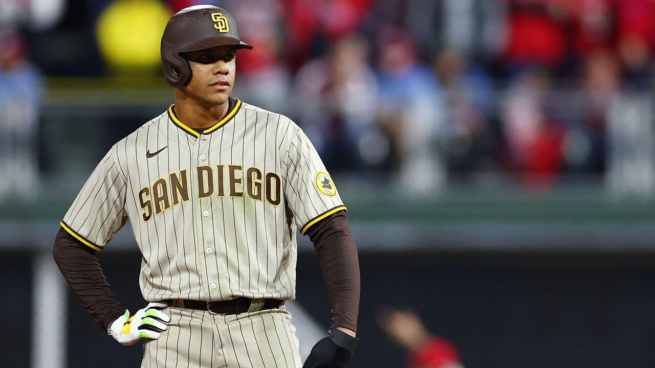 PHILADELPHIA, PENNSYLVANIA - OCTOBER 21: Juan Soto #22 of the San Diego Padres reacts after hitting a single during the eighth inning against the Philadelphia Phillies in game three of the National League Championship Series at Citizens Bank Park on October 21, 2022 in Philadelphia, Pennsylvania.