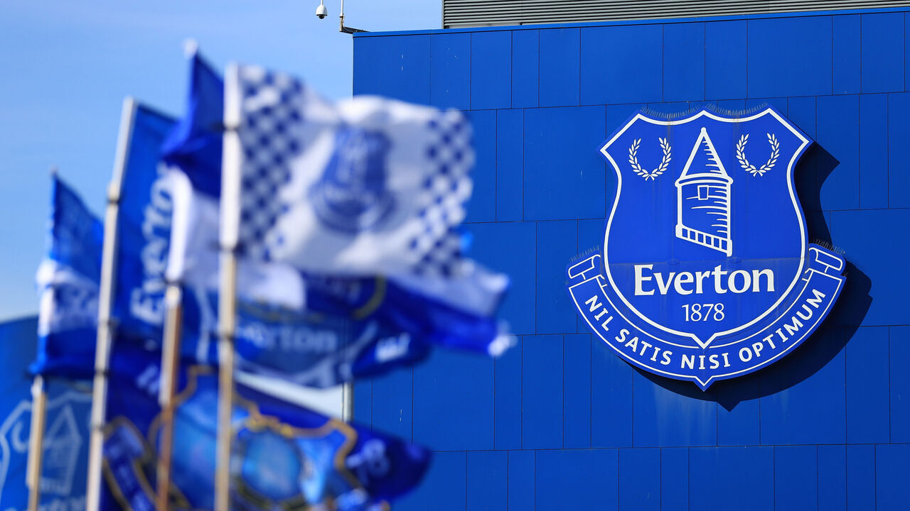 LIVERPOOL, ENGLAND - AUGUST 06: A general view of the Everton badge on the outside of the stadium before the Premier League match between Everton FC and Chelsea FC at Goodison Park on August 6, 2022 in Liverpool, United Kingdom.