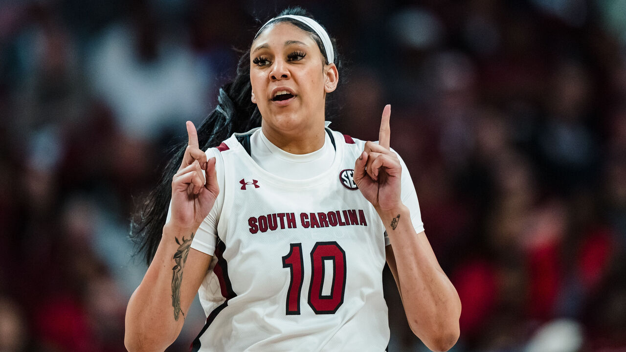 COLUMBIA, SOUTH CAROLINA - FEBRUARY 26: Kamilla Cardoso #10 of the South Carolina Gamecocks directs a play during their game against the Georgia Lady Bulldogs at Colonial Life Arena on February 26, 2023 in Columbia, South Carolina.