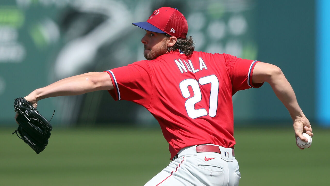 BRADENTON, FL - FEBRUARY 27: Philadelphia Phillies Pitcher Aaron Nola (27) delivers a pitch to the plate during the spring training game between the Philadelphia Phillies and the Pittsburgh Pirates on February 27, 2023, at LECOM Park in Bradenton, FL.