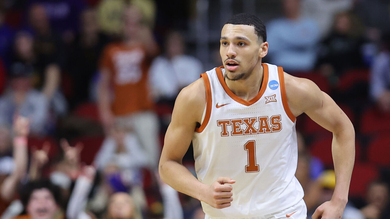 DES MOINES, IOWA - MARCH 18: Dylan Disu #1 of the Texas Longhorns reacts after his made basket against the Penn State Nittany Lions during the second half in the second round of the NCAA Men's Basketball Tournament at Wells Fargo Arena on March 18, 2023 in Des Moines, Iowa.