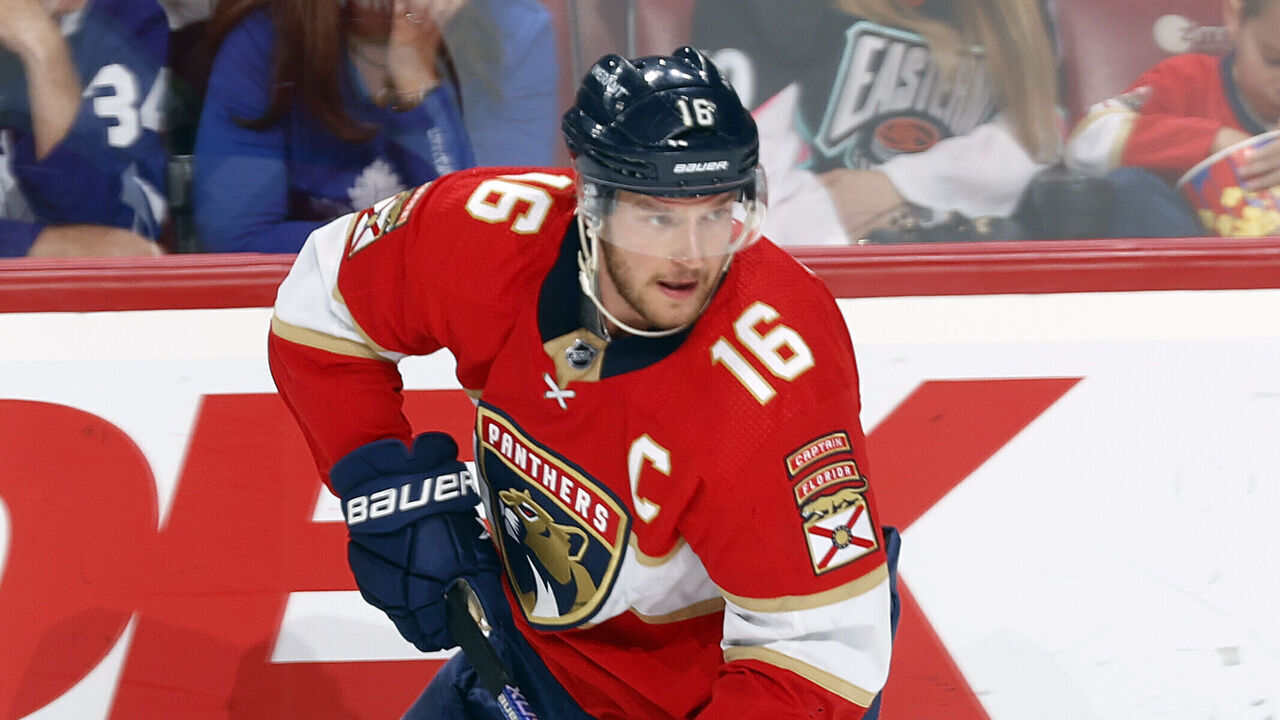 SUNRISE, FL - MARCH 23: Aleksander Barkov #16 of the Florida Panthers skates with the puck against the Toronto Maple Leafs at the FLA Live Arena on March 23, 2023 in Sunrise, Florida.