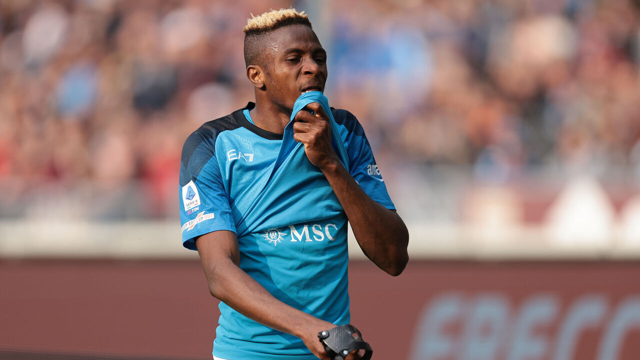 TURIN, ITALY - MARCH 19: Victor Osimhen of SSC Napoli reacts after being substituted during the Serie A match between Torino FC and SSC Napoli at Stadio Olimpico di Torino on March 19, 2023 in Turin, Italy.
