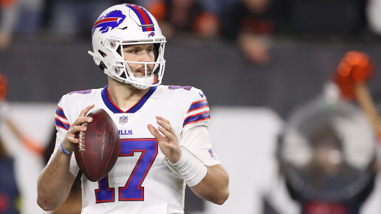 CINCINNATI, OH - JANUARY 02: Buffalo Bills quarterback Josh Allen (17) looks to pass during the game against the Buffalo Bills and the Cincinnati Bengals on January 2, 2023, at Paycor Stadium in Cincinnati, OH.