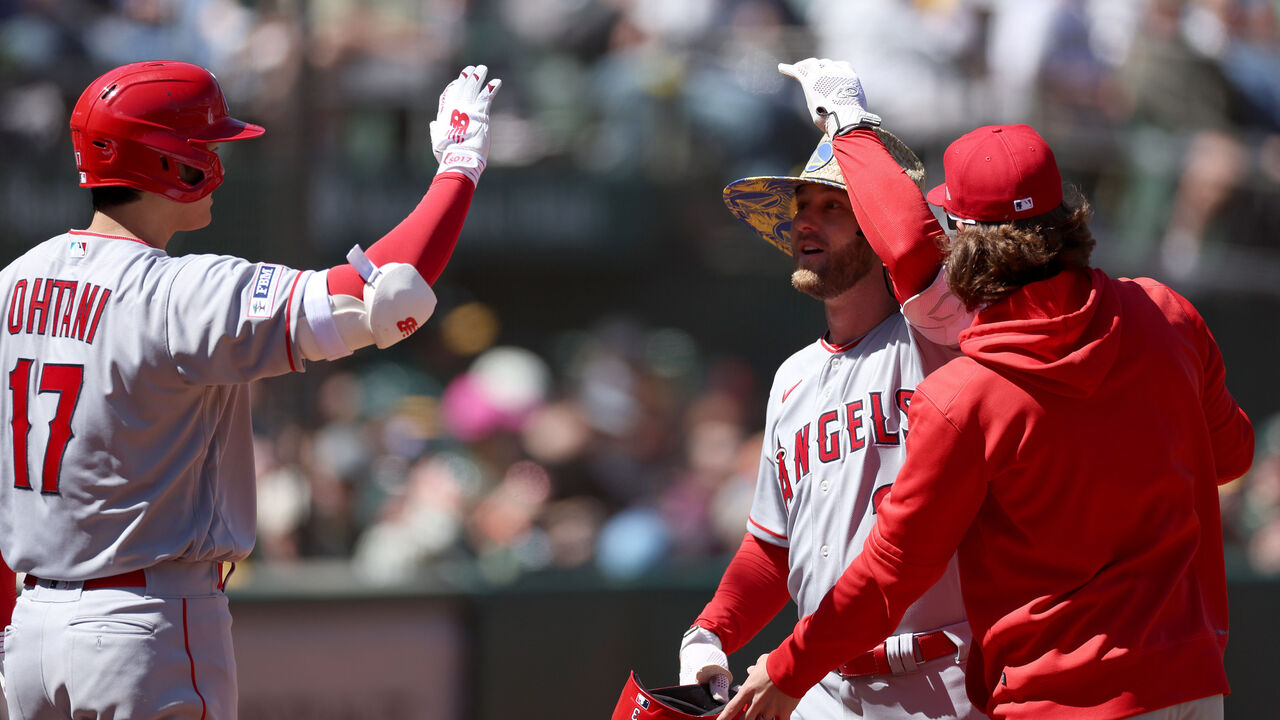 Angels score 11 in 3rd inning, thump Shintaro Fujinami and A's 13-1